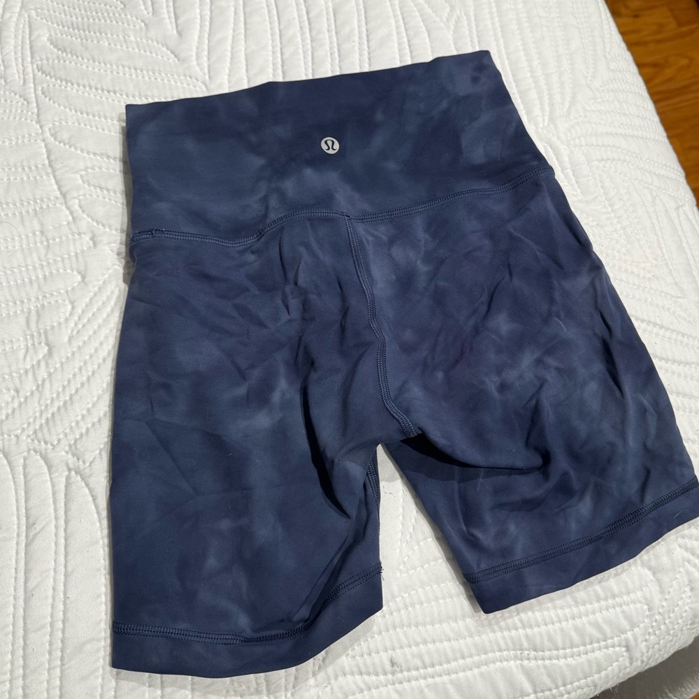 Lululemon Wunder Train High rise short 6”